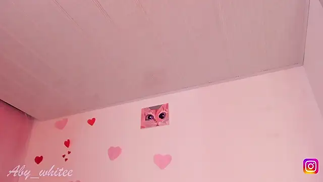 AbyWhitee online show from September 2025 02:33:02 PM