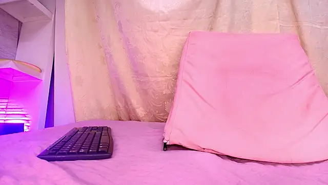 kata hazel online show from January 2025 07:15:01 PM