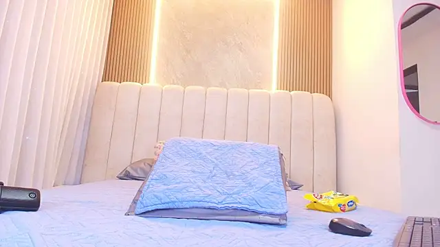 kata hazel online show from April 2026 07:14:01 PM