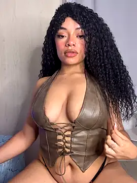 Alyssa Houston online show from September 2025 03:41:01 AM