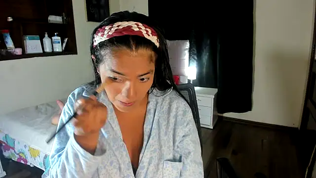 arianithaxox online show from January 2025 10:08:02 PM