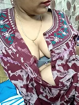 samitasharma online show from September 2025 03:37:01 PM