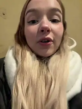 Baby Tiny online show from February 2025 04:22:01 PM