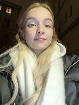 Baby Tiny online show from February 2025 07:44:02 PM