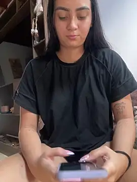 karla nill online show from December 2024 05:22:02 PM