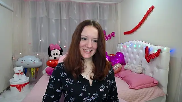 Snapshot of BarbaraStily chatting on January 2025 11:35:01 AM BarbaraStily online show from January 2025 11:35:01 AM