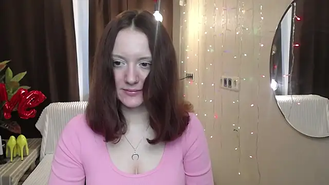 Snapshot of BarbaraStily chatting on February 2025 02:27:01 PM BarbaraStily online show from February 2025 02:27:01 PM