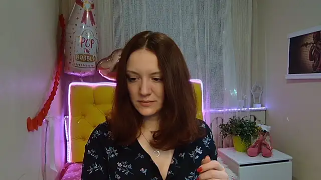 Snapshot of BarbaraStily chatting on February 2025 08:06:01 AM BarbaraStily online show from February 2025 08:06:01 AM