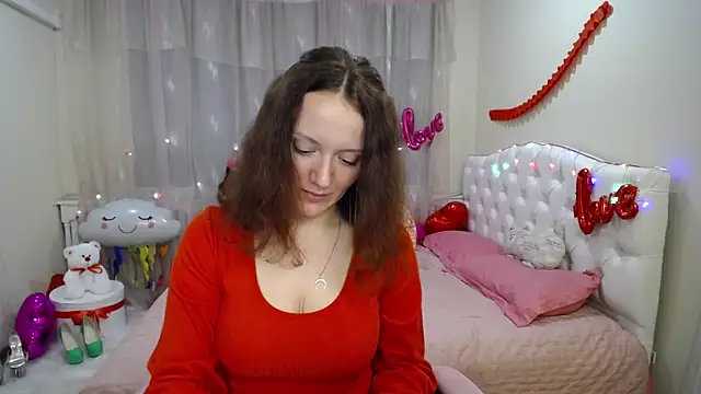 Snapshot of BarbaraStily chatting on February 2025 02:32:01 PM BarbaraStily online show from February 2025 02:32:01 PM