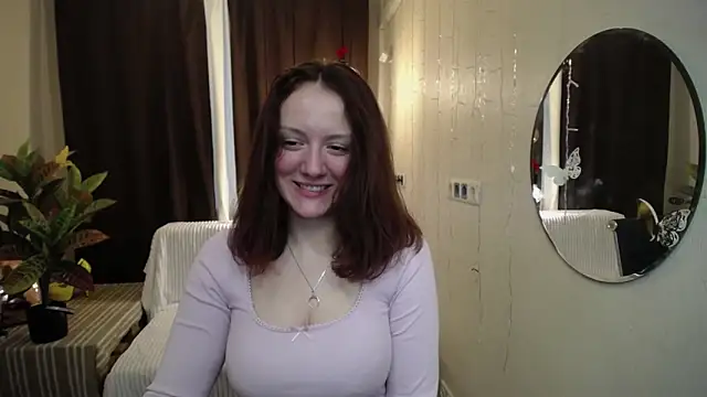 Snapshot of BarbaraStily chatting on March 2025 02:43:02 PM BarbaraStily online show from March 2025 02:43:02 PM