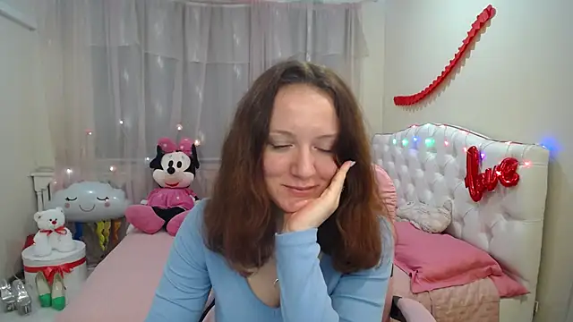 Snapshot of BarbaraStily chatting on March 2025 05:50:02 PM BarbaraStily online show from March 2025 05:50:02 PM