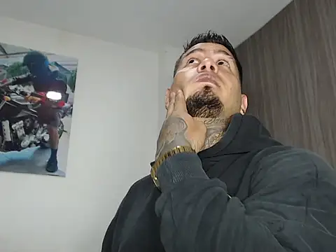 sr fuerte online show from April 2026 03:57:02 AM