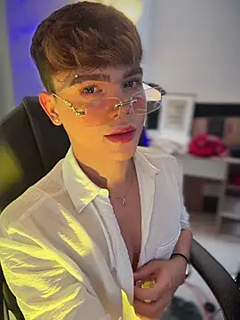 PRINCE STEV online show from March 2026 04:57:02 PM