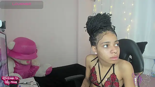 Abigail Wilson  online show from December 2024 08:36:02 PM