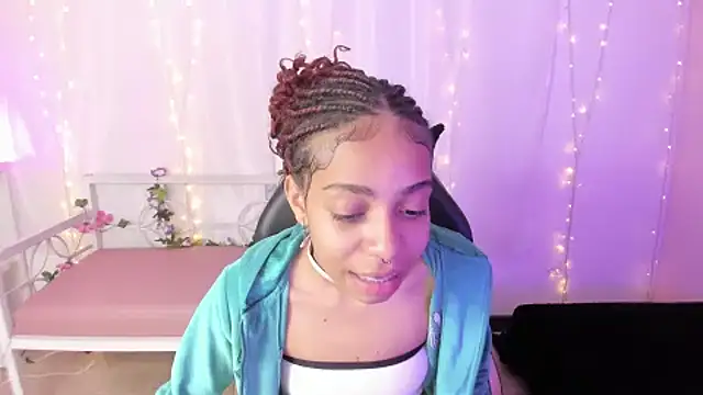 Abigail Wilson  online show from January 2025 08:55:01 PM