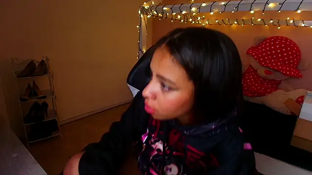 Abigail Wilson  online show from March 2025 03:52:01 AM