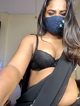 Snapshot of Black-Pearll chatting on February 2026 04:39:02 AM Black-Pearll online show from February 2026 04:39:02 AM