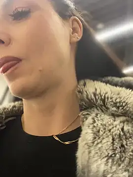 Roxana-Sexy online show from December 2024 08:56:01 AM