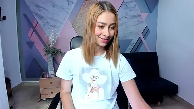 MarcelaCampo online show from December 2024 07:38:02 PM