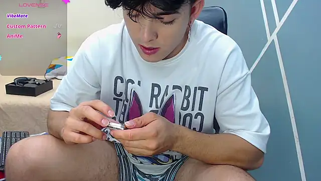 nolan twink1 online show from March 2025 08:46:02 PM