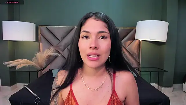 Mia Elowen online show from February 2025 11:57:02 PM