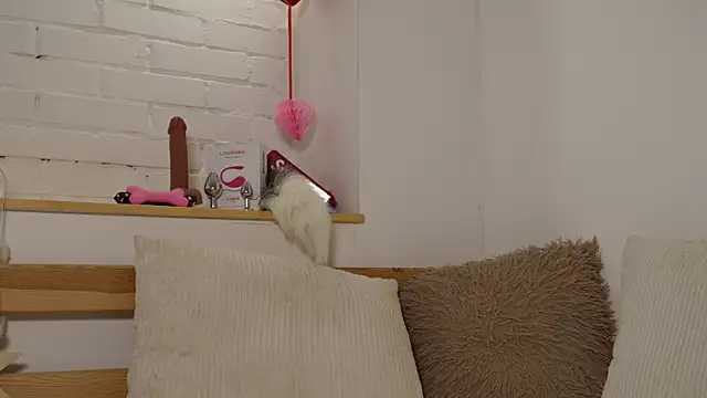 MonicaAsis online show from February 2025 12:21:01 AM