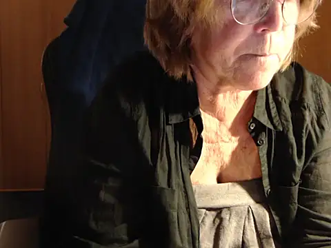  sunshine   online show from November 2025 05:02:02 PM