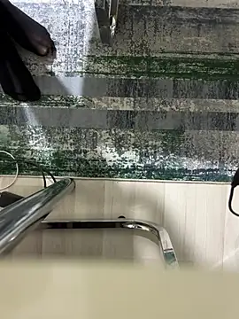 homidor online show from December 2024 10:44:02 PM