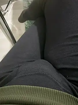 homidor online show from February 2025 10:34:02 PM