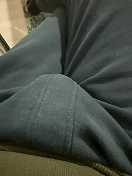 homidor online show from February 2025 09:38:02 PM