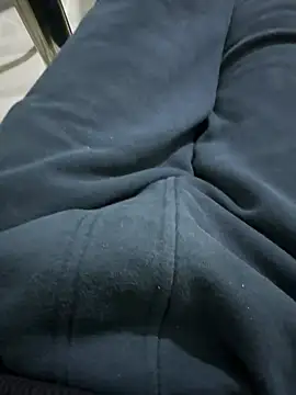 homidor online show from February 2025 10:15:02 PM