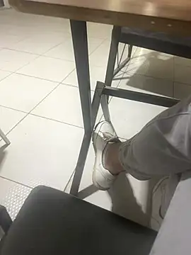 homidor online show from October 2025 06:31:01 PM