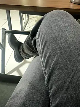 homidor online show from October 2025 07:43:01 PM