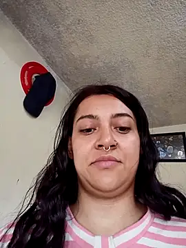 CORALINE GREYM online show from October 2025 04:25:02 PM