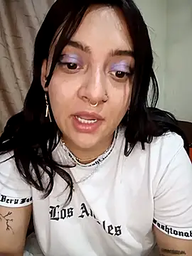 CORALINE GREYM online show from November 2025 04:13:02 AM