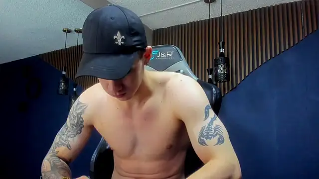 Snapshot of JacksonOlsenn chatting on January 2025 03:02:01 PM JacksonOlsenn online show from January 2025 03:02:01 PM