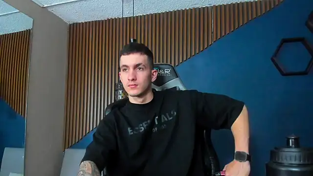 Snapshot of JacksonOlsenn chatting on February 2025 06:08:02 PM JacksonOlsenn online show from February 2025 06:08:02 PM