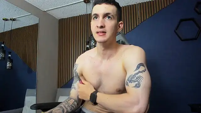 Snapshot of JacksonOlsenn chatting on February 2025 06:24:02 PM JacksonOlsenn online show from February 2025 06:24:02 PM