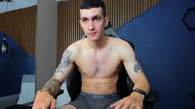 Snapshot of JacksonOlsenn chatting on February 2025 03:19:01 PM JacksonOlsenn online show from February 2025 03:19:01 PM