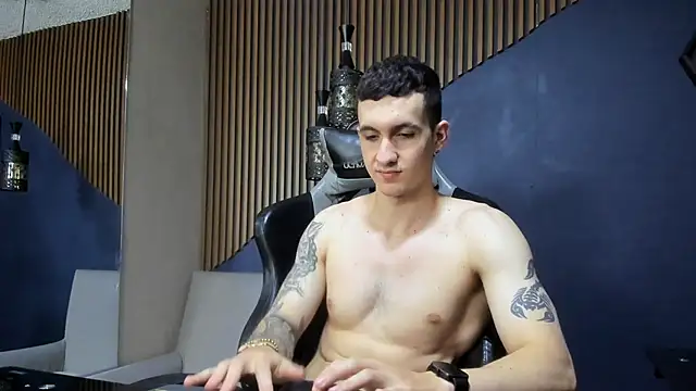 Snapshot of JacksonOlsenn chatting on February 2025 06:19:02 PM JacksonOlsenn online show from February 2025 06:19:02 PM