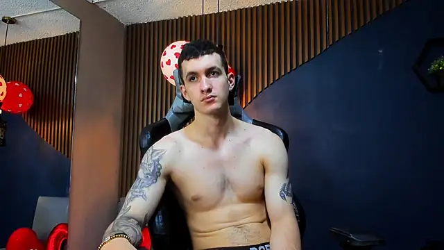 Snapshot of JacksonOlsenn chatting on February 2025 05:17:02 PM JacksonOlsenn online show from February 2025 05:17:02 PM