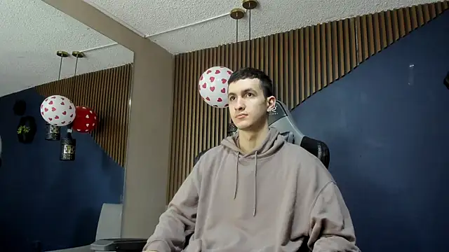 Snapshot of JacksonOlsenn chatting on February 2025 12:16:02 PM JacksonOlsenn online show from February 2025 12:16:02 PM