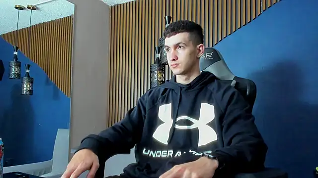 Snapshot of JacksonOlsenn chatting on February 2025 11:52:01 AM JacksonOlsenn online show from February 2025 11:52:01 AM