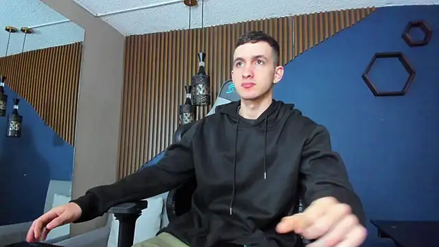 Snapshot of JacksonOlsenn chatting on February 2025 12:02:02 PM JacksonOlsenn online show from February 2025 12:02:02 PM