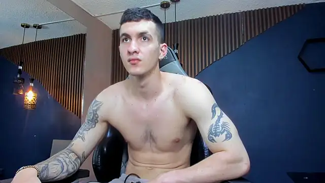 Snapshot of JacksonOlsenn chatting on March 2025 03:25:01 PM JacksonOlsenn online show from March 2025 03:25:01 PM