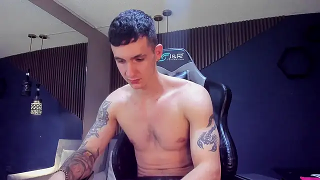 Snapshot of JacksonOlsenn chatting on March 2025 07:42:02 PM JacksonOlsenn online show from March 2025 07:42:02 PM