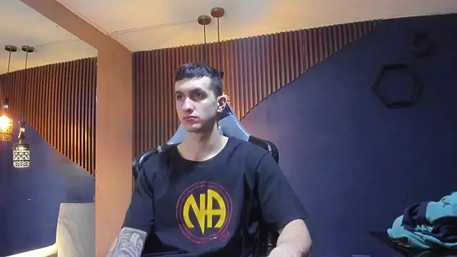 Snapshot of JacksonOlsenn chatting on March 2025 12:14:02 PM JacksonOlsenn online show from March 2025 12:14:02 PM