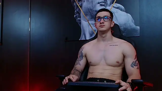 Snapshot of JacksonOlsenn chatting on September 2025 09:03:02 PM JacksonOlsenn online show from September 2025 09:03:02 PM