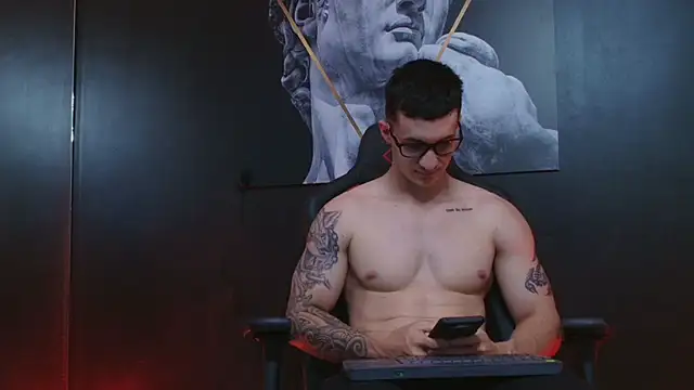 Snapshot of JacksonOlsenn chatting on September 2025 08:19:01 PM JacksonOlsenn online show from September 2025 08:19:01 PM