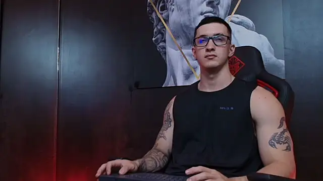 Snapshot of JacksonOlsenn chatting on September 2025 08:47:02 PM JacksonOlsenn online show from September 2025 08:47:02 PM